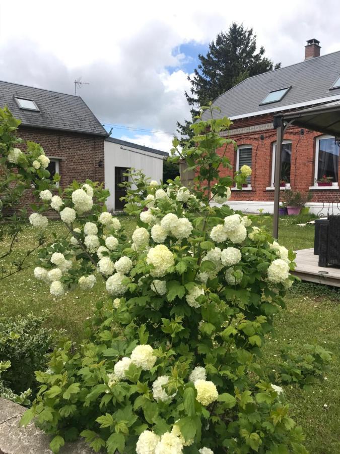 Chambre D'Hotes "Coquelicot" Nurlu Exterior foto